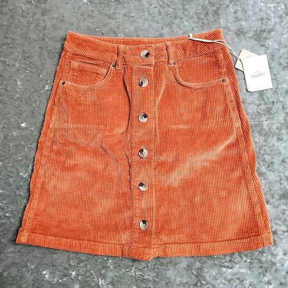Faherty Ellington Corduroy Button Front Mini Skirt in Gingerbread - Picture 2 of 8